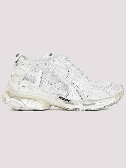 Luxury Balenciaga Runner Embroidered Logo Low Top Sneakers White