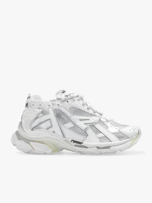 Luxury Balenciaga Runner Low Top Sneakers White