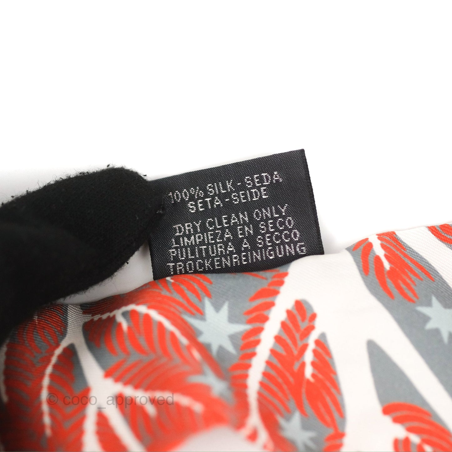 Hermes Sous le Charme d'Orphee Silk Twilly