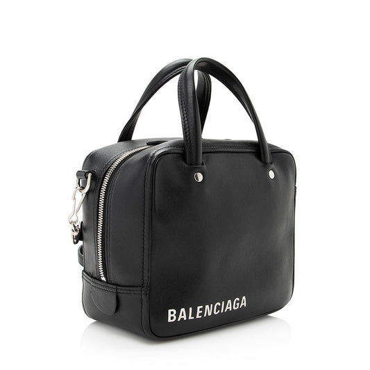 Luxury Balenciaga Calfskin Triangle Square XS Bag (SHF-21060)