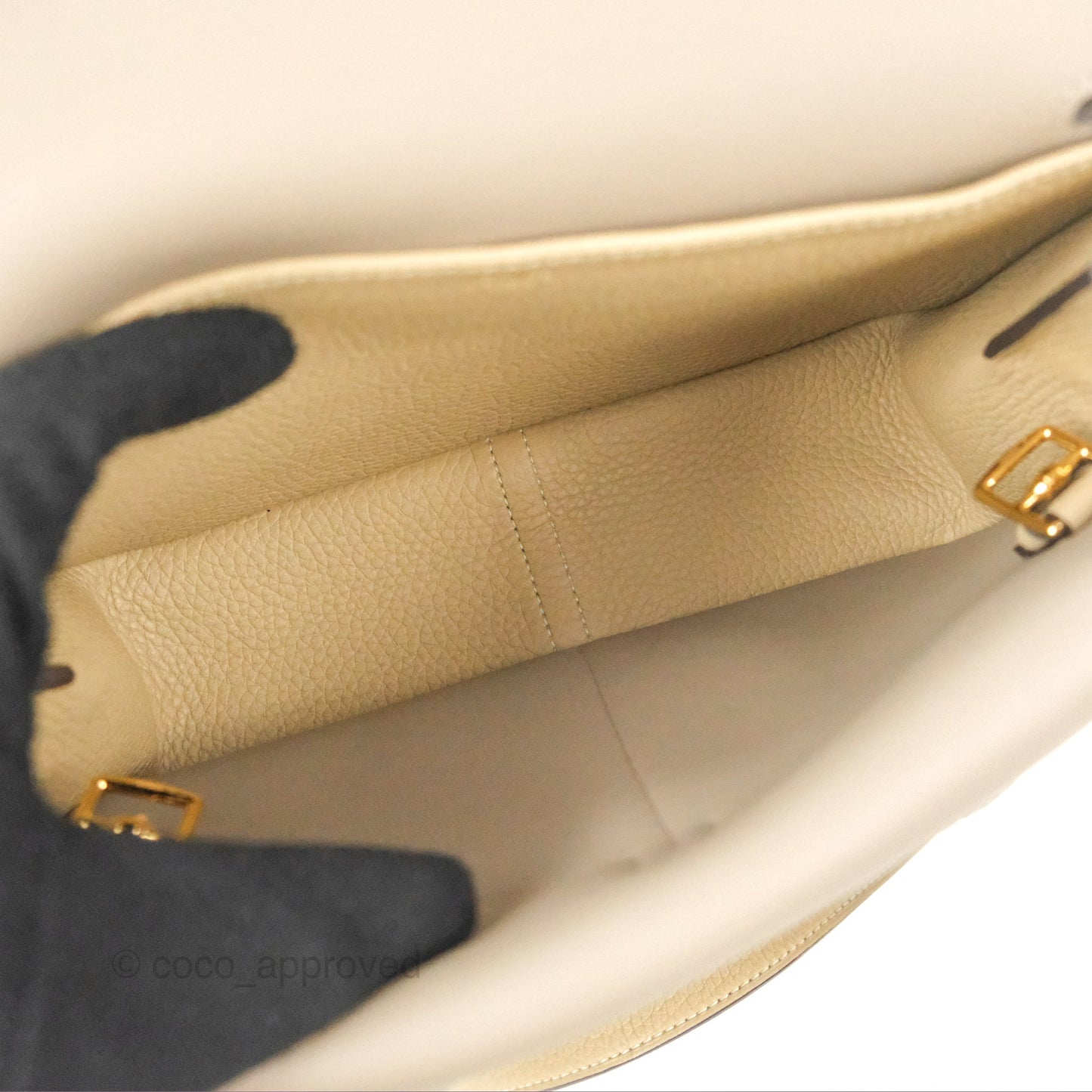 Hermès Halzan 25 Trench/Etoupe Clemence Gold Hardware