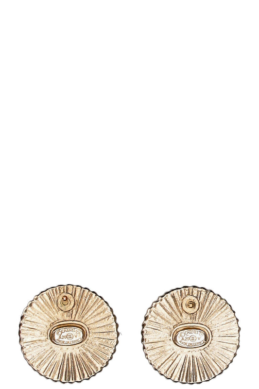 CHANEL CC Earstuds A20