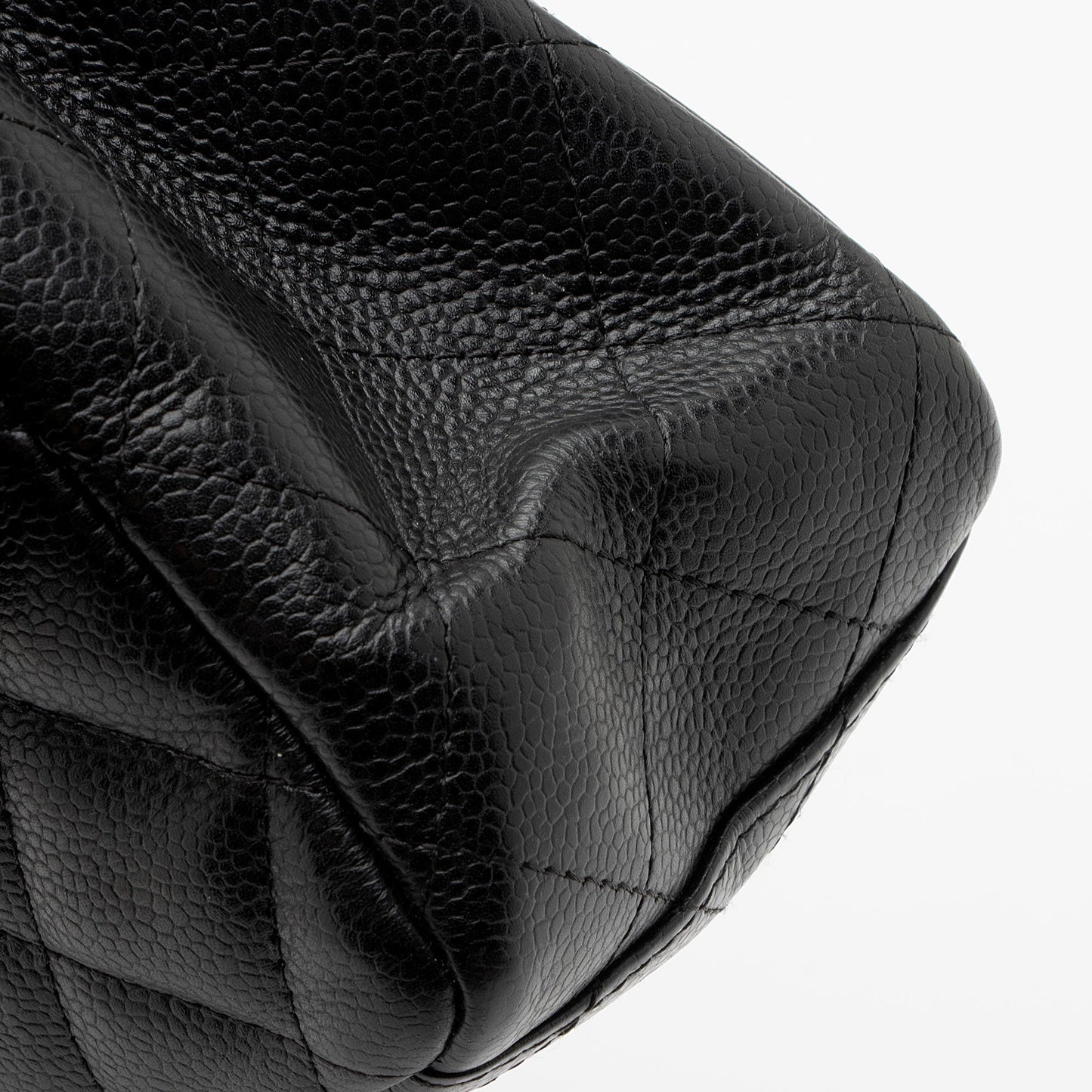 Chanel Caviar Leather Classic Maxi Double Flap Bag (SHF-v8U2qf)