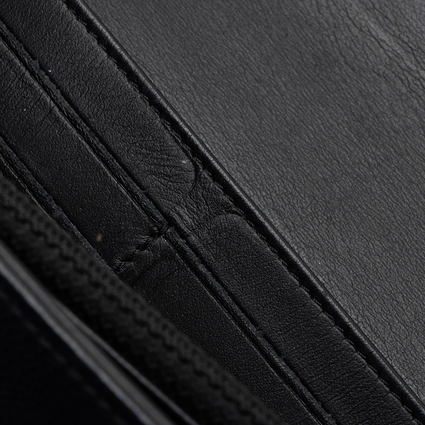 Chanel Caviar Leather Timeless Wallet (SHF-kbpgFo)