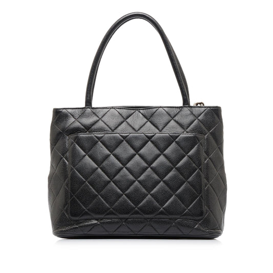 Luxury Chanel Caviar Medallion Tote Bag (SHG-fR3L7k)