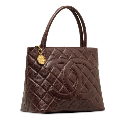 Chanel Caviar Medallion Tote (SHG-UvsxwP)