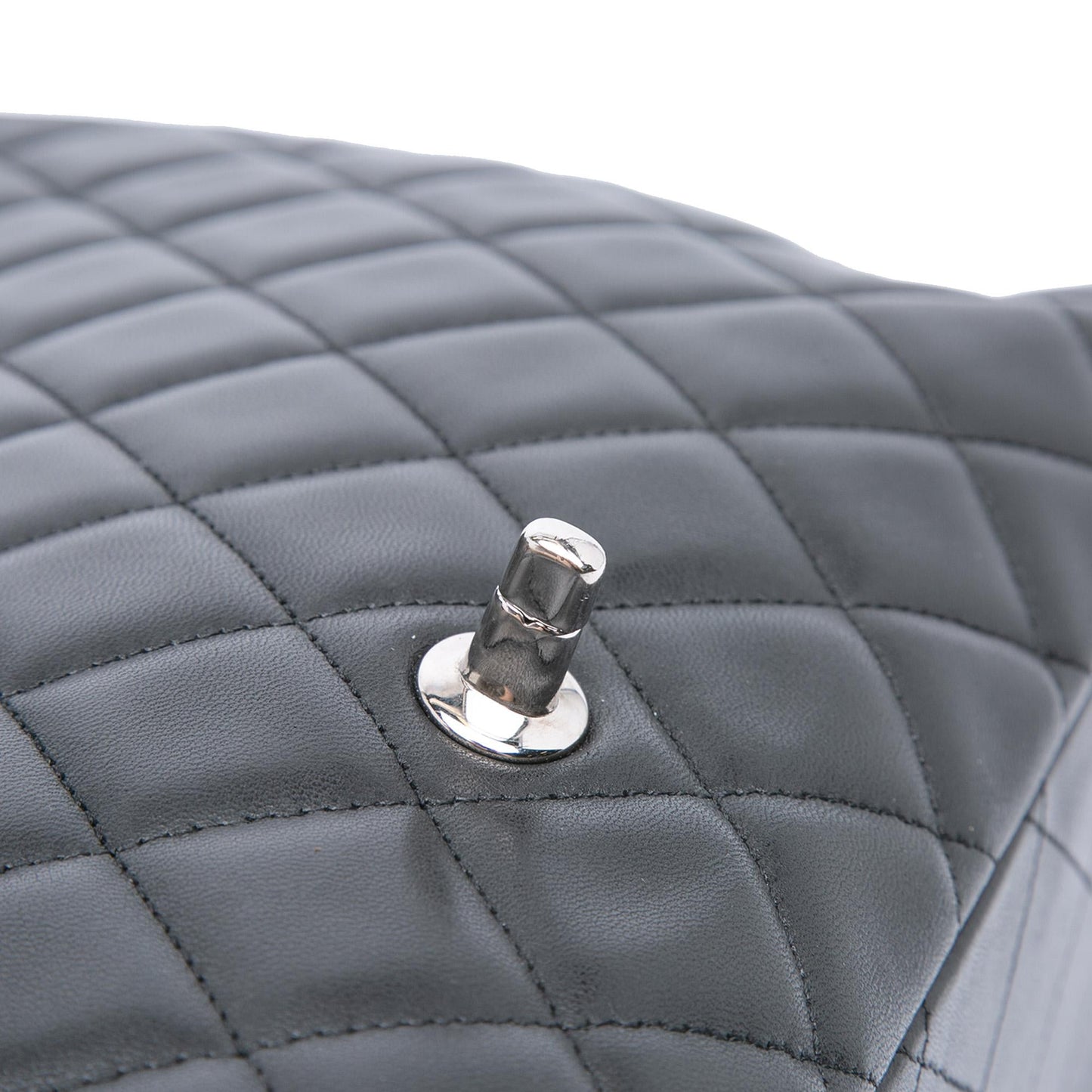 Chanel Maxi Classic Lambskin Single Flap