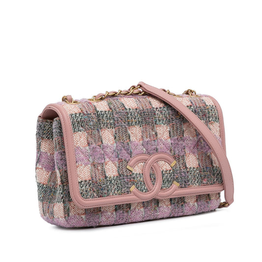 Chanel Medium Tweed Filigree Flap (SHG-AvwlCp)