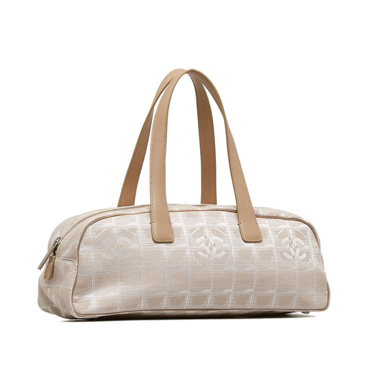 Chanel New Travel Line Handbag (SHG-thWTlc)