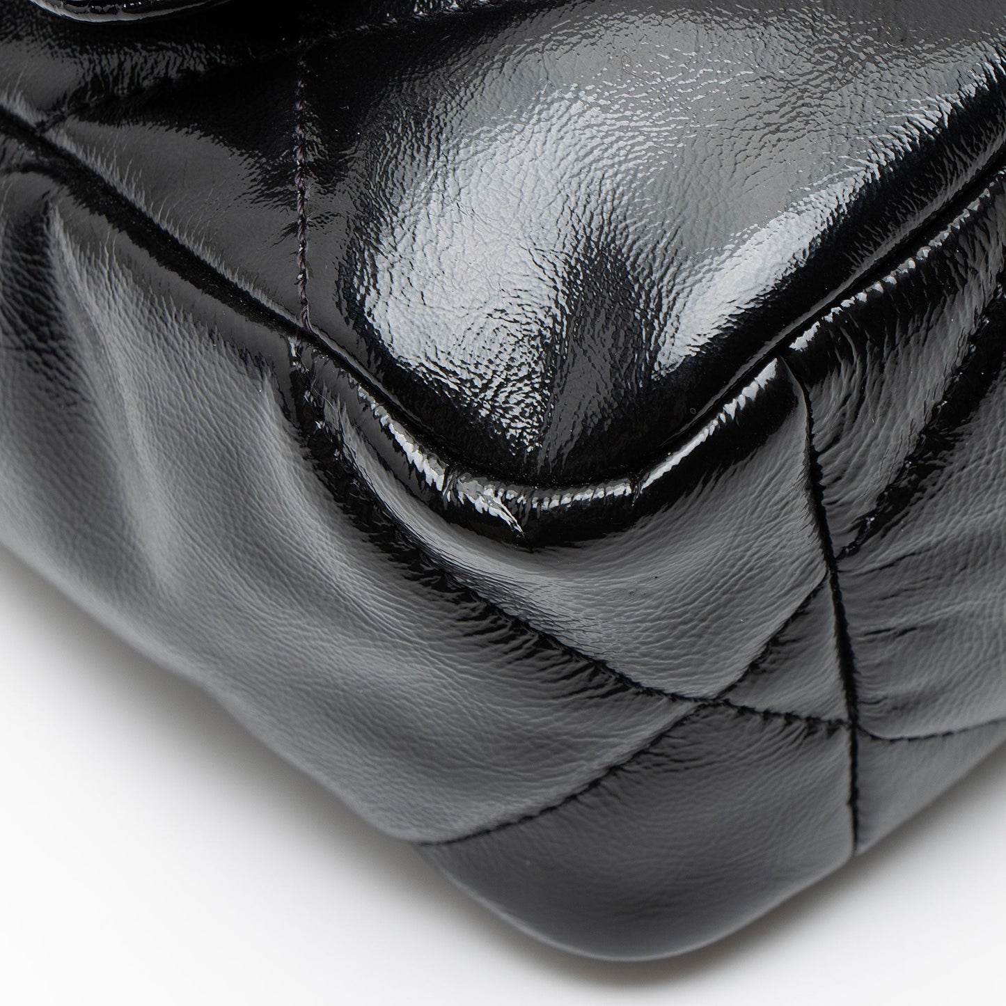 Chanel Shiny Crumpled Calfskin 19 Medium Flap Shoulder Bag