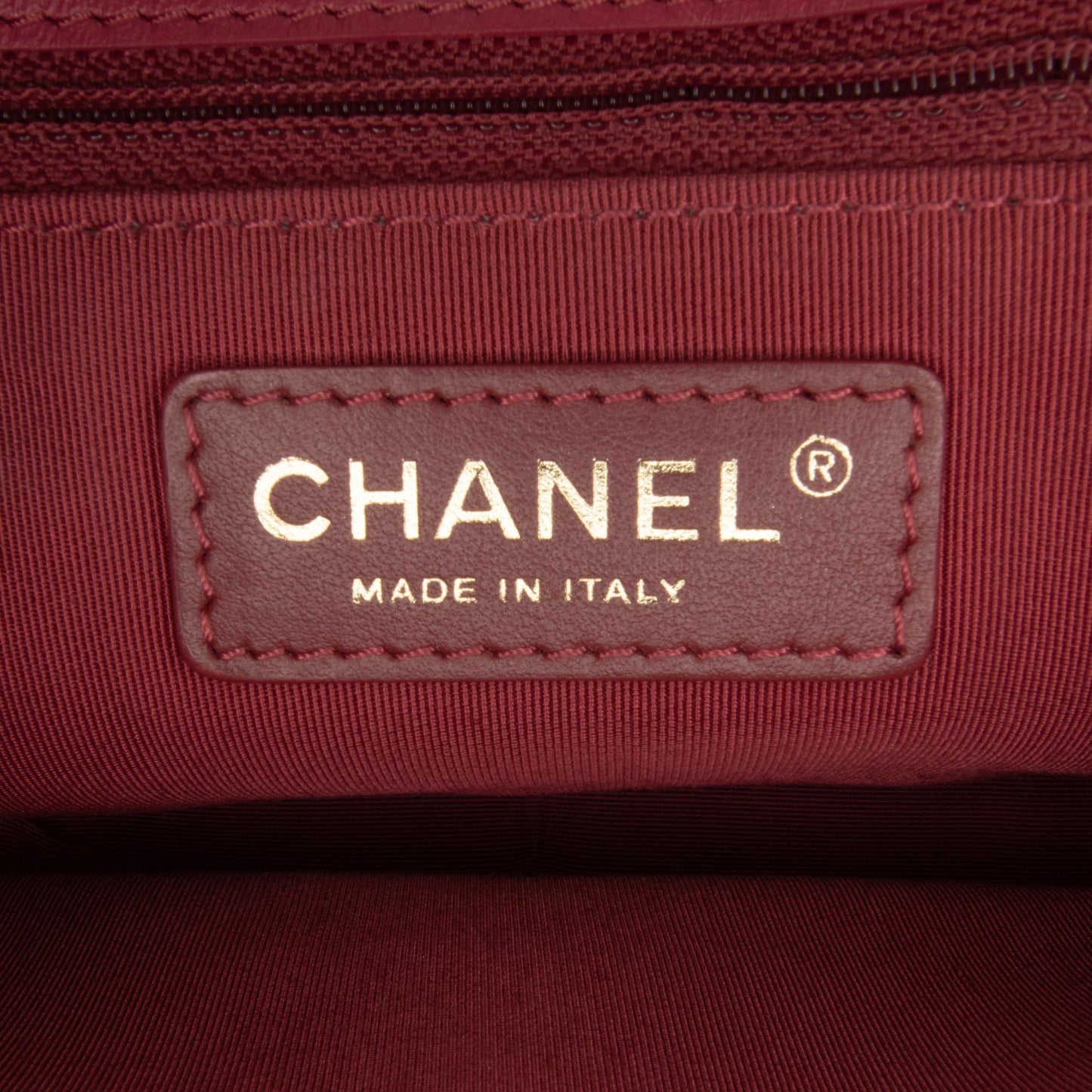 Chanel Small Lambskin Lovely Day Flap (SHG-3FI4mw)