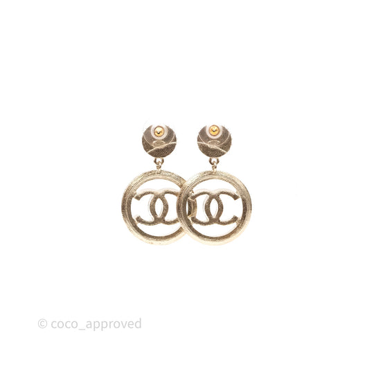 Chanel Pearl CC Round Drop Earrings Gold Tone 19V