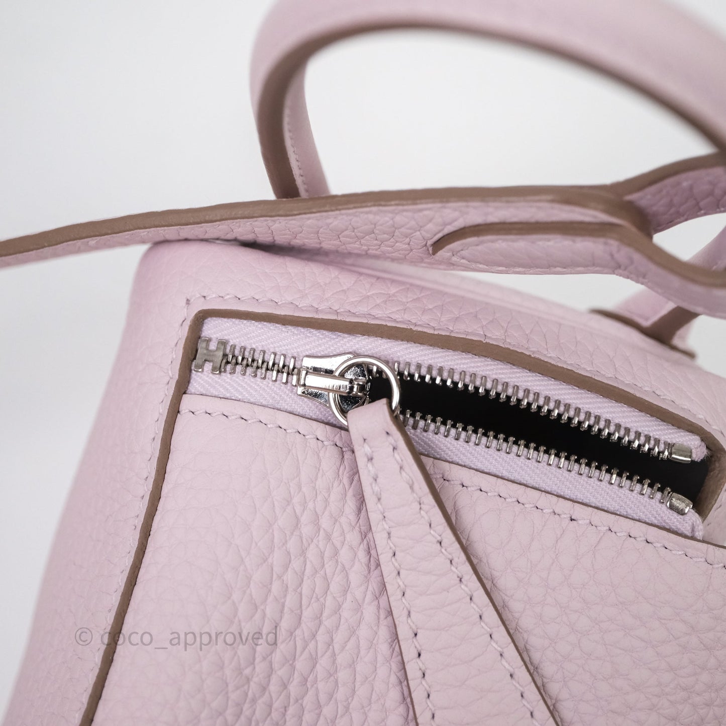 Hermès Mini Lindy 20 Mauve Pâle 09 Clemence Palladium Hardware