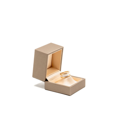 Bvlgari size 52 b zero ring two-band 18K rose gold / white ceramic spiral