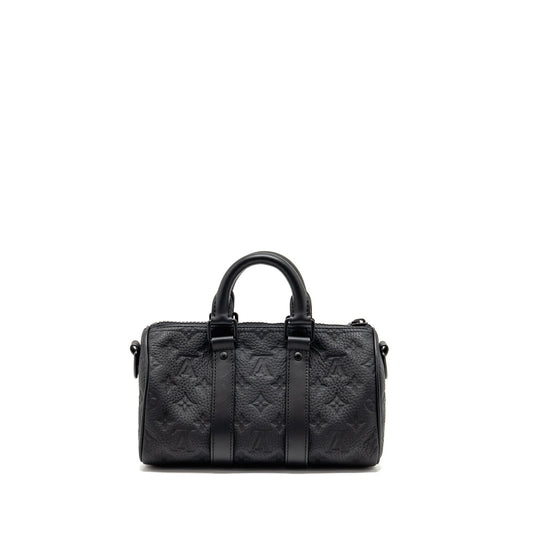 Louis Vuitton Keepall bandouliere 25 monogram Taurillon leather black with black hardware