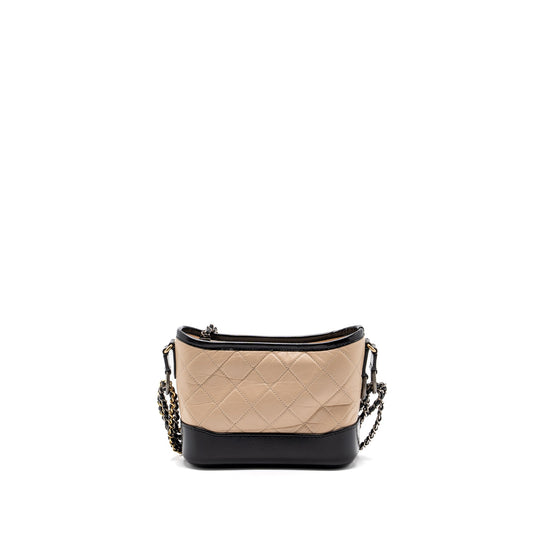 Chanel small Gabrielle hobo bag calfskin beige / black multicolor hardware