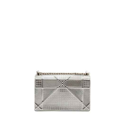 Dior Diorama Flap Bag Patent Micro-Cannage Leather Metallic Silver SHW