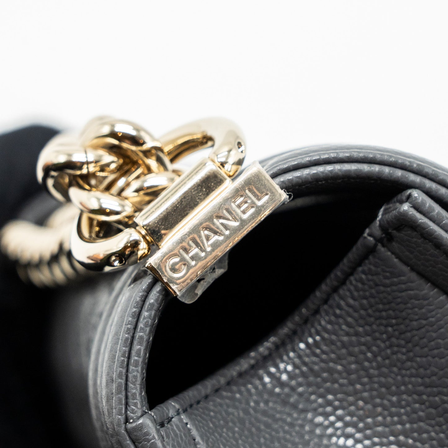 Chanel small boy bag caviar grey LGHW (microchip)