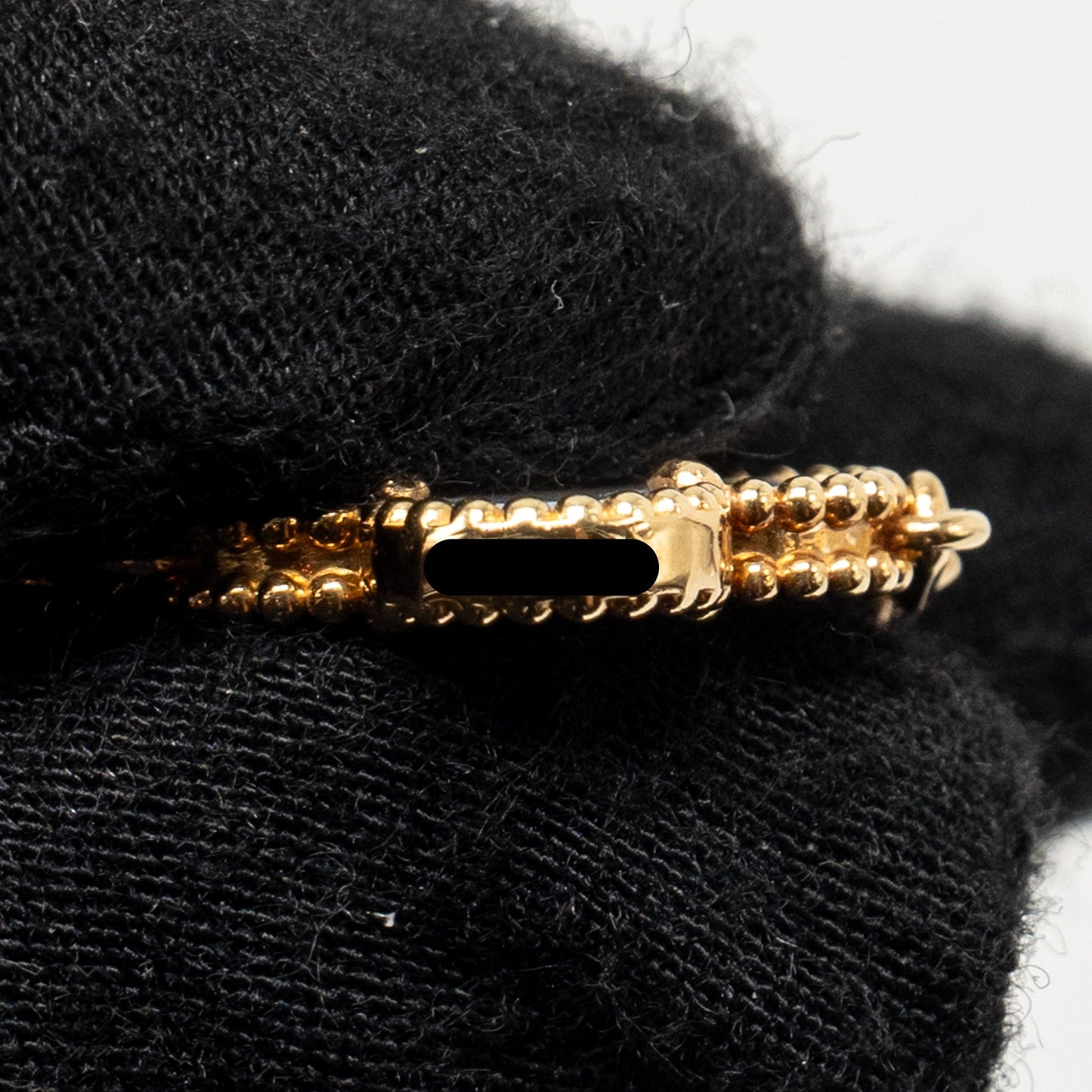 Van Cleef & Arpels Vintage Alhambra Bracelet 5 Motifs Yellow Gold, Mother-of-pearl