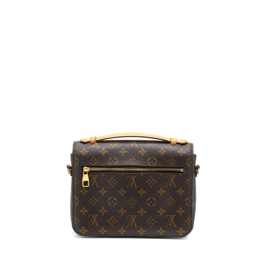 Louis Vuitton Pochette Metis Monogram Canvas GHW