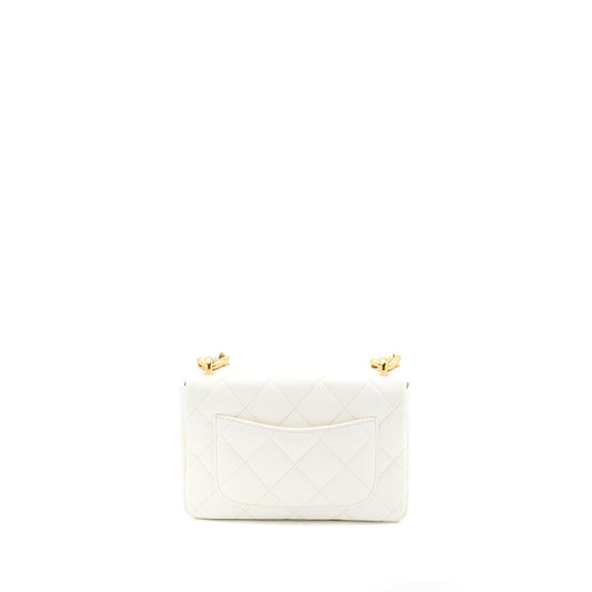 Chanel 22S Giant Chain Flap Shoulder Bag Lambskin White Brushed GHW (Microchip)