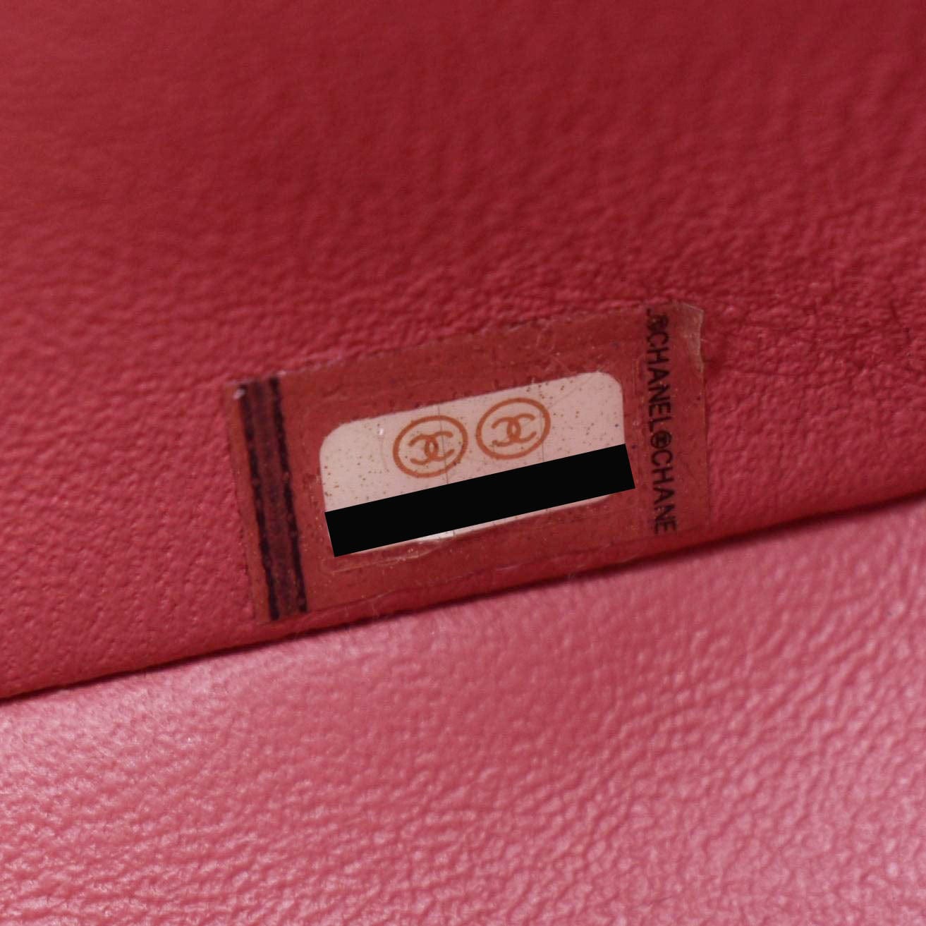 CHANEL Timeless Classic Square Flap Chevron Calfskin Leather Crossbody Bag Pink