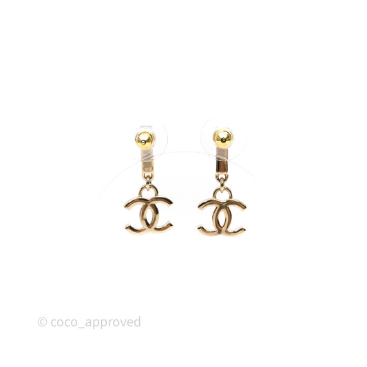 Chanel CC Crystals Drop Earrings Gold Tone 24V