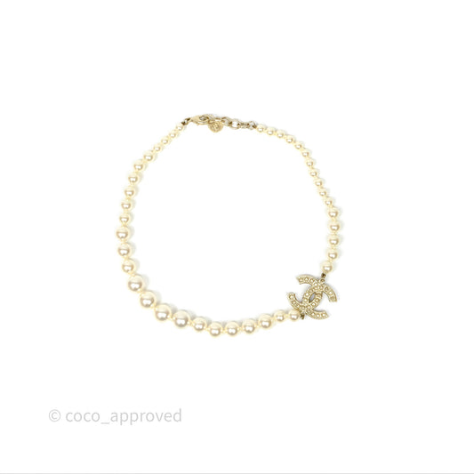Chanel CC Pearl Necklace Gold Tone 19V