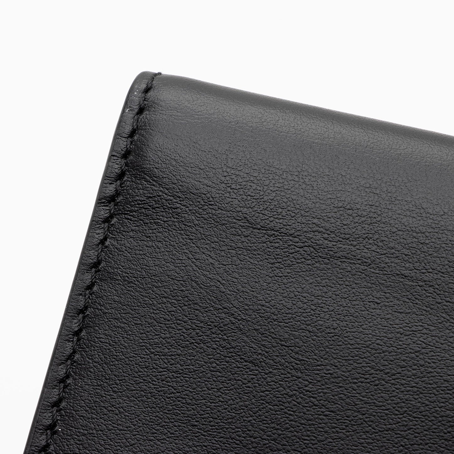 Gucci Calfskin Logo Bi-Fold Wallet (SHF-zmHcUT)