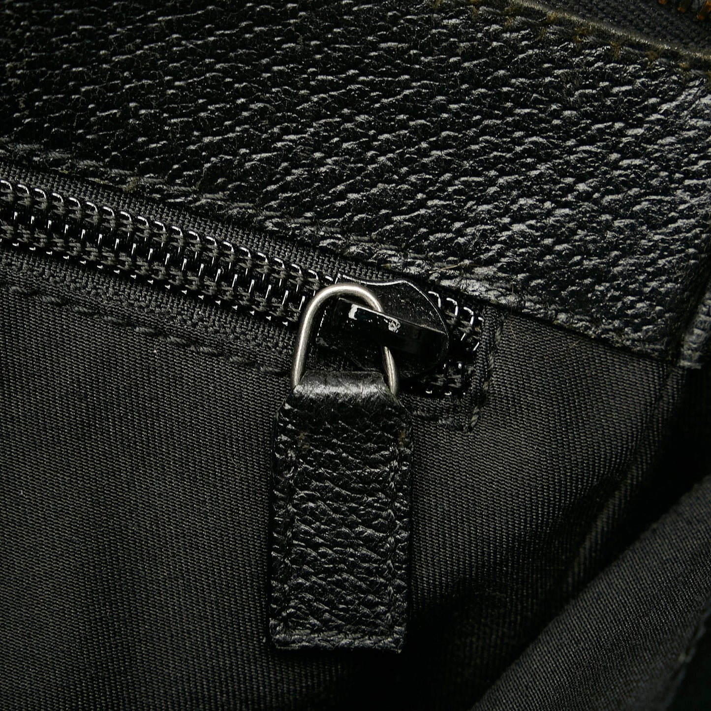 Gucci GG Canvas Crossbody Bag (SHG-31768)
