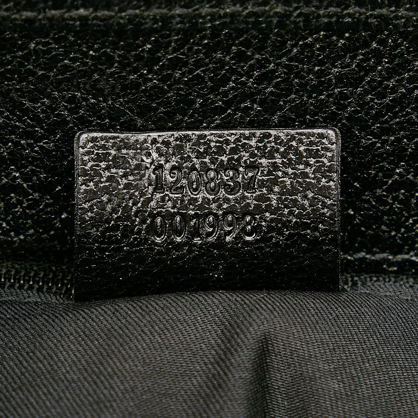 Gucci GG Canvas Eclipse Shoulder Bag (SHG-31969)