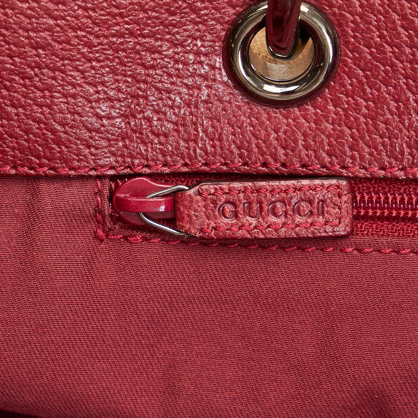 Gucci GG Canvas Eclipse Tote Bag (SHG-32981)