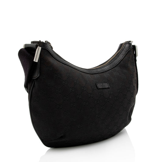 Gucci GG Canvas Half Moon Medium Messenger Bag (SHF-aTmqfv)