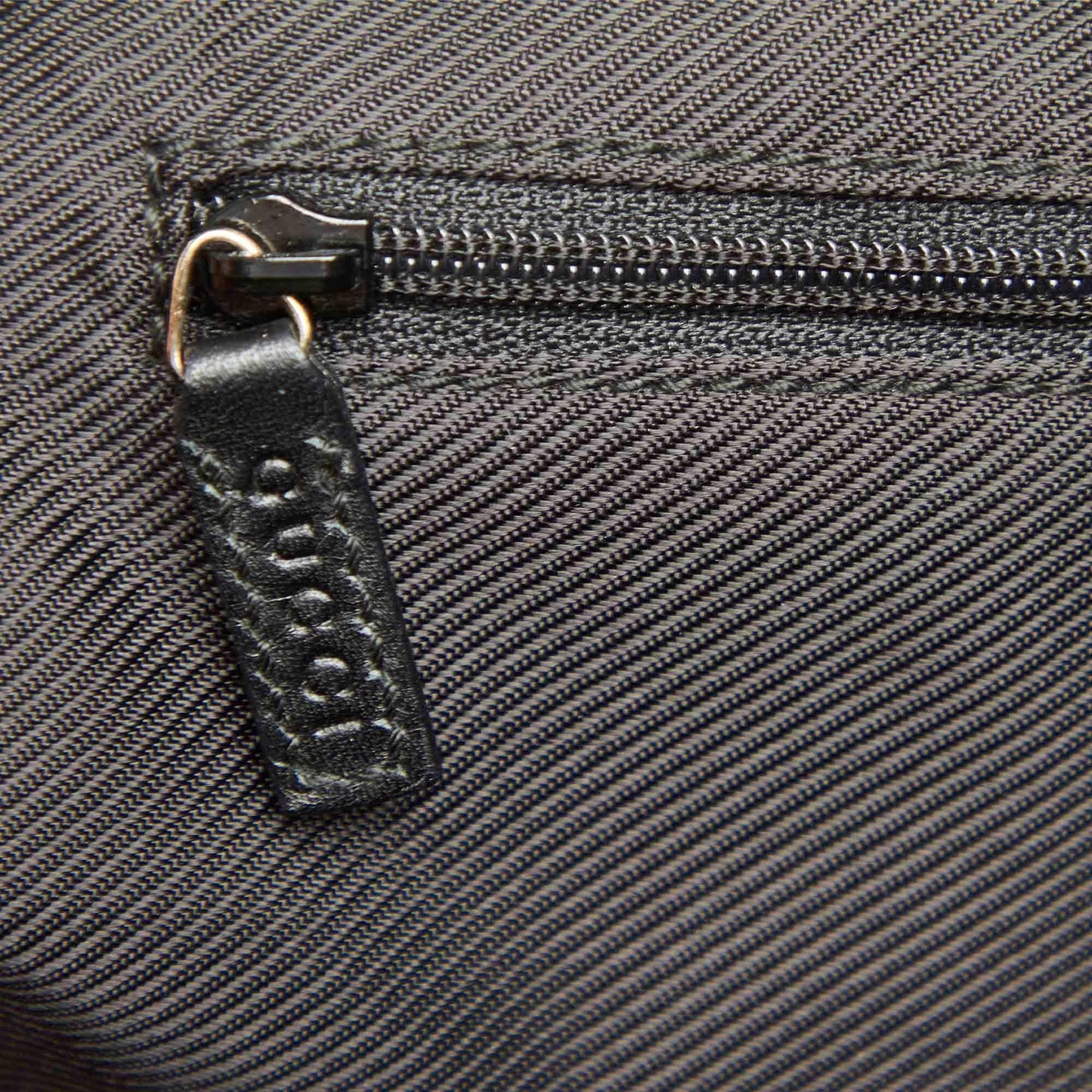 Gucci GG Canvas Handbag (SHG-17507)
