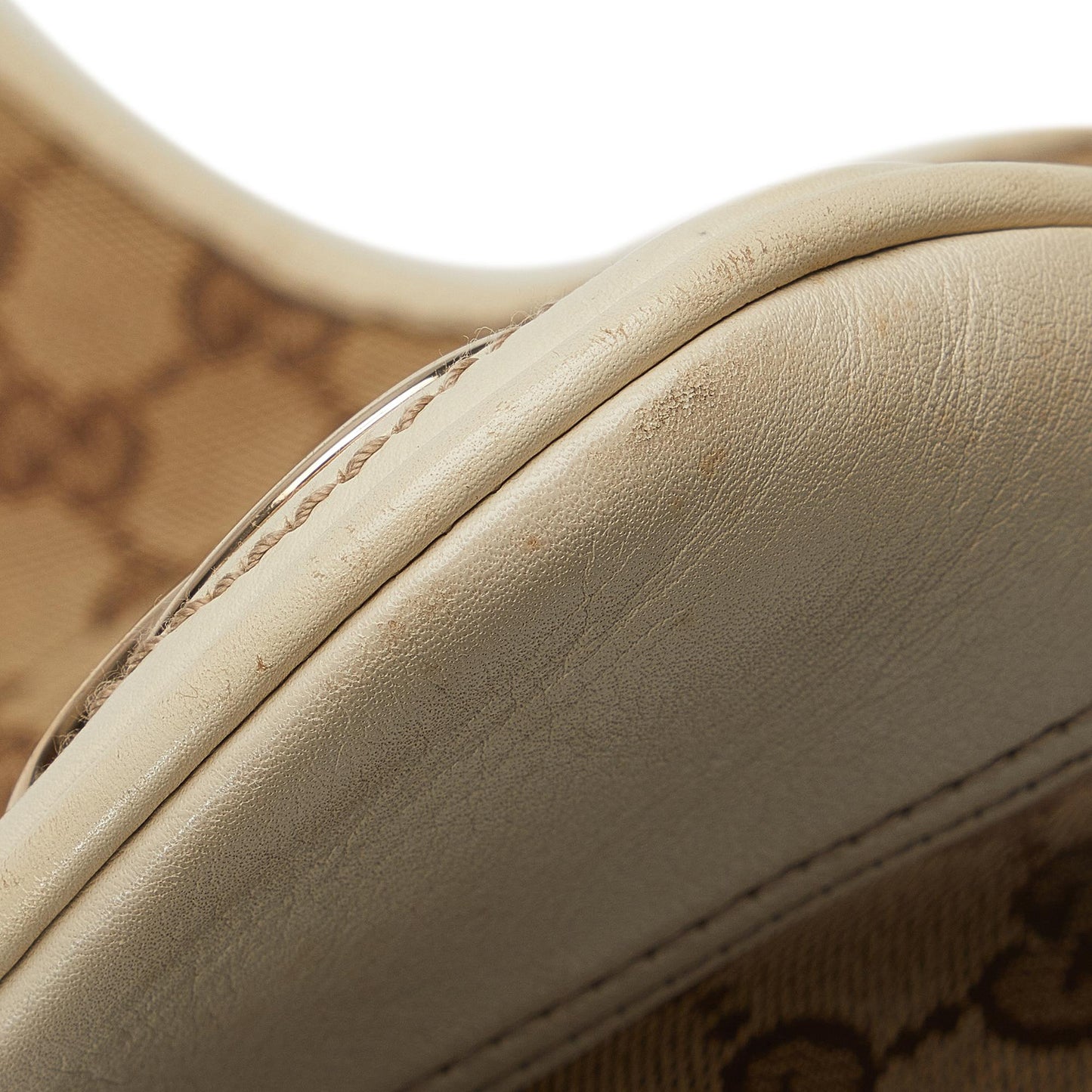 Gucci GG Canvas New Britt Hobo (SHG-SMOcBX)