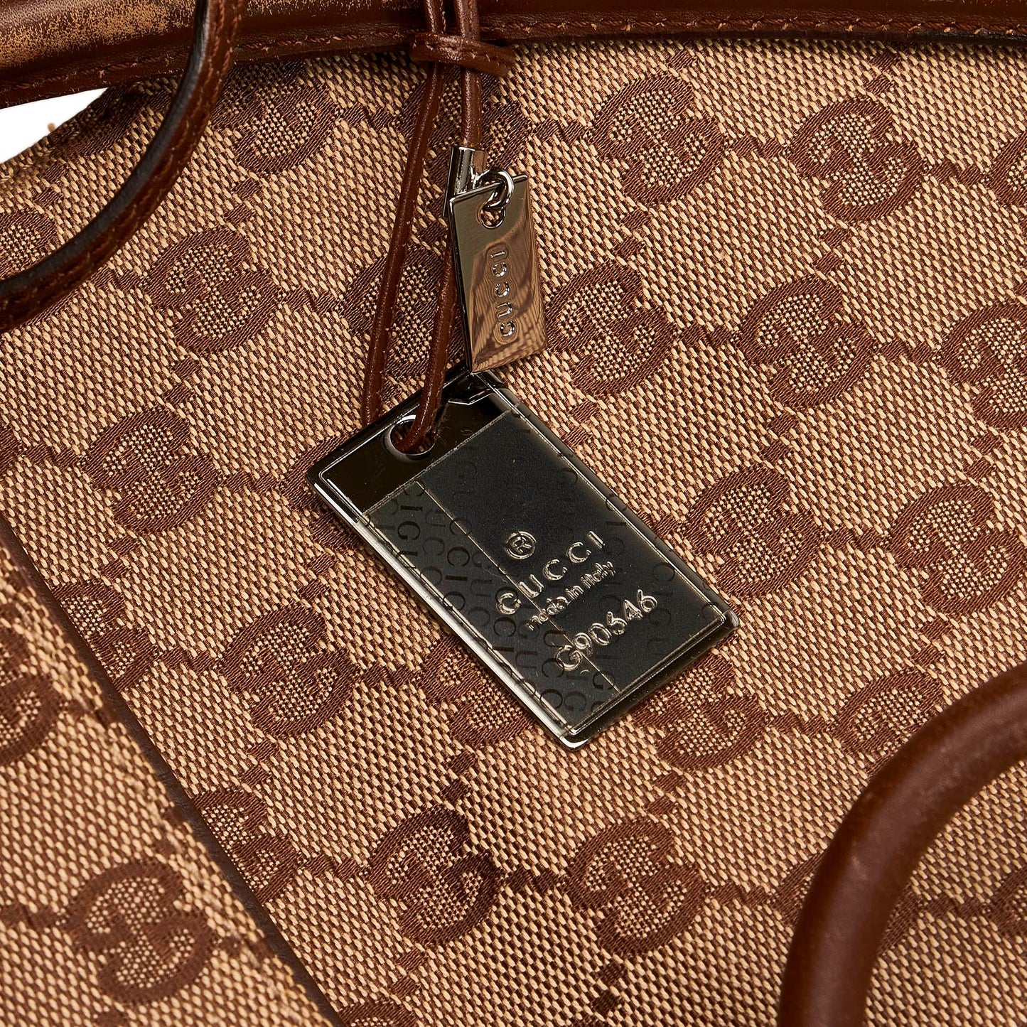 Gucci GG Canvas Shoulder Bag (SHG-28963)
