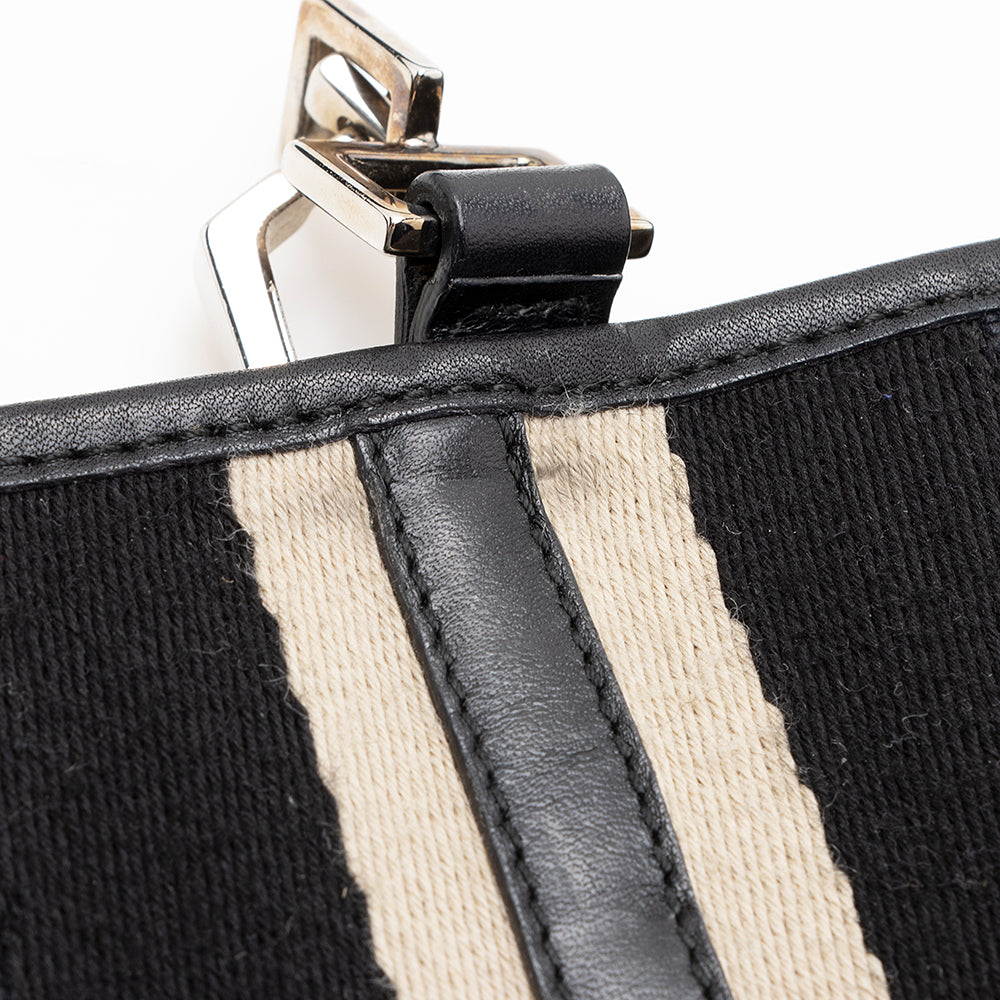 Gucci GG Canvas Web Jackie Shoulder Bag (SHF-20540)