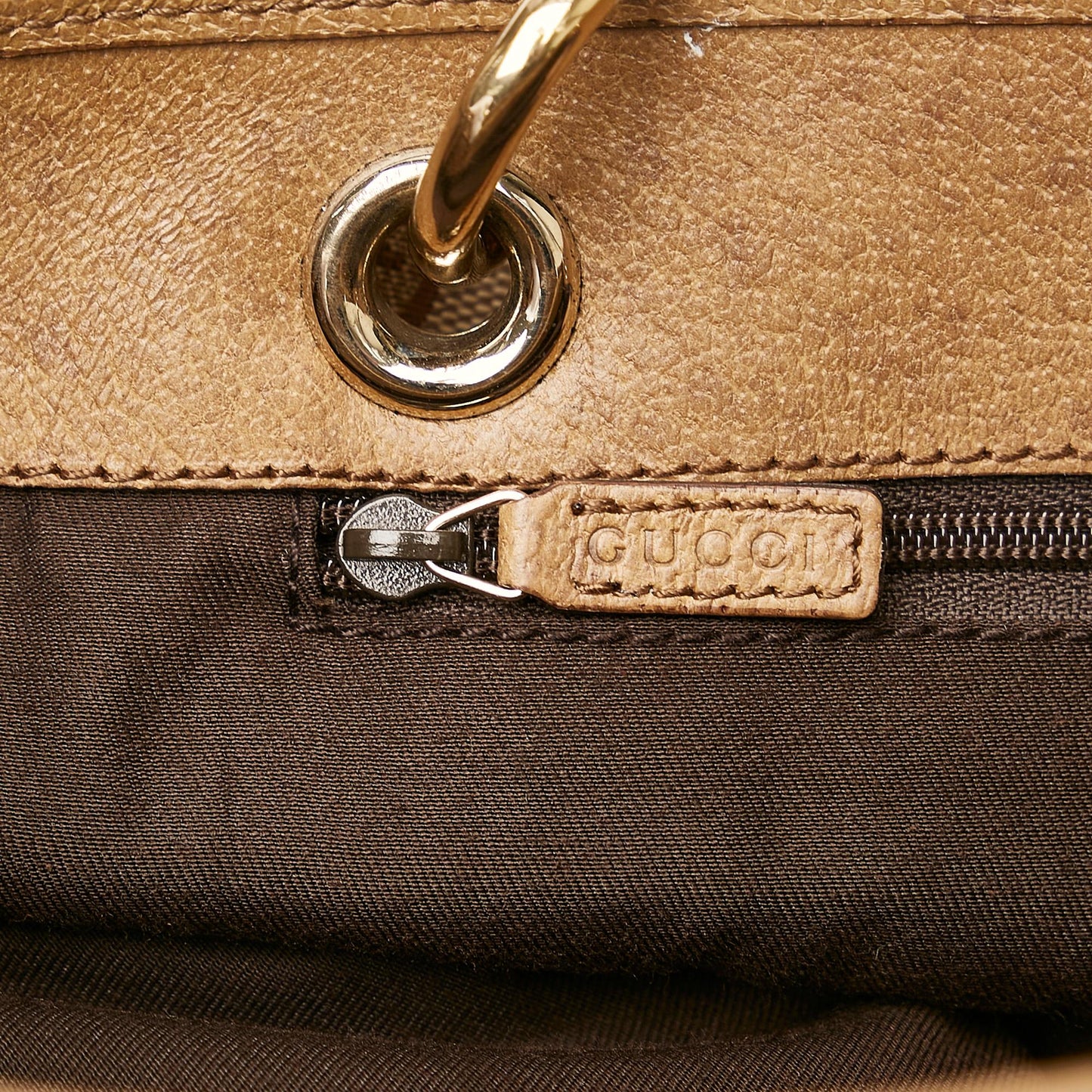 Gucci GG Eclipse Canvas Tote Bag (SHG-hlxc2U)