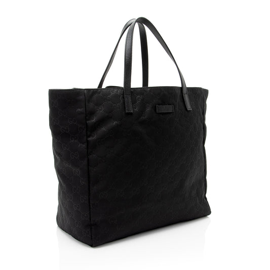 Gucci GG Nylon Shopper Tote (SHF-7F3NYs)