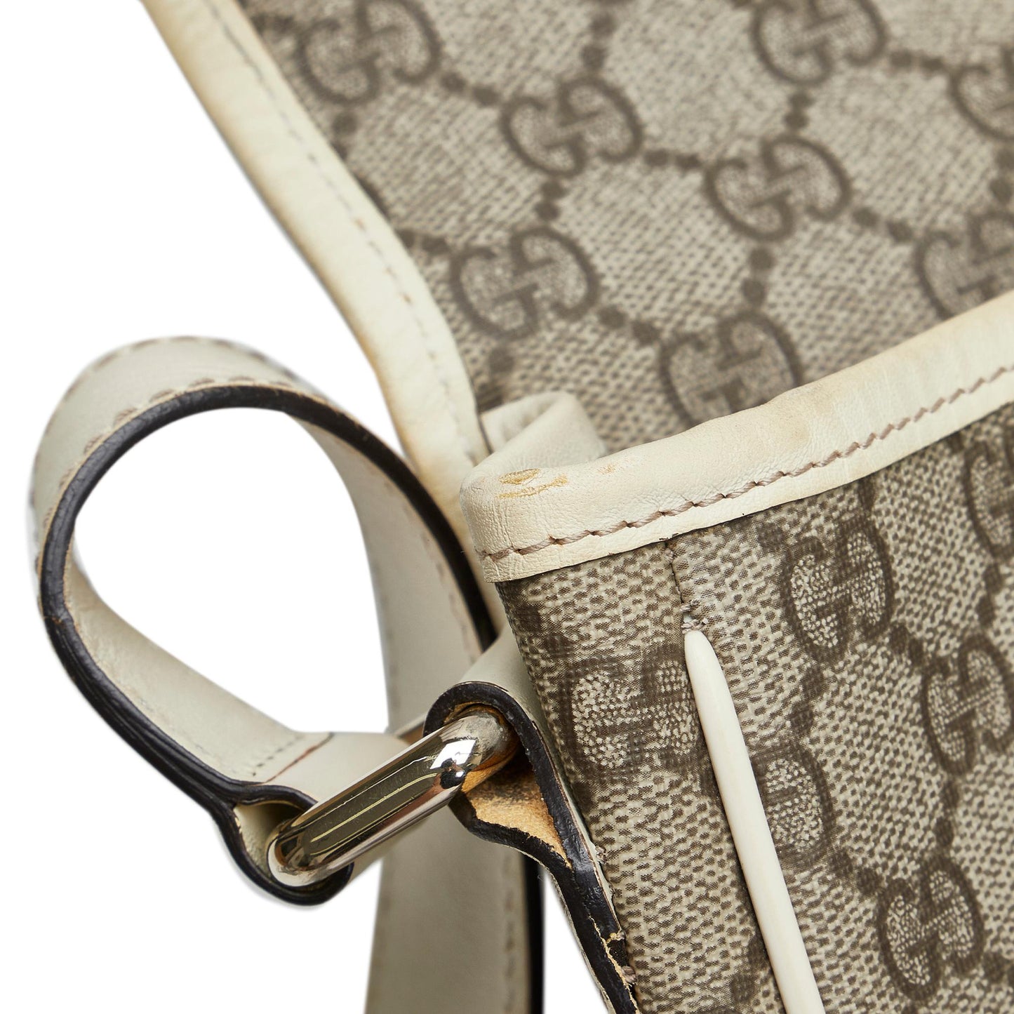 Gucci GG Supreme Crossbody Bag (SHG-5GchCX)