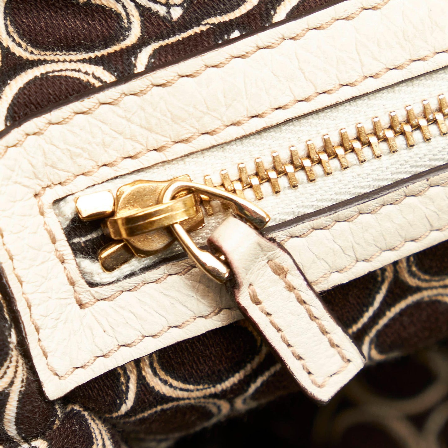 Gucci Horsebit Nail Leather Boston Bag (SHG-28008)