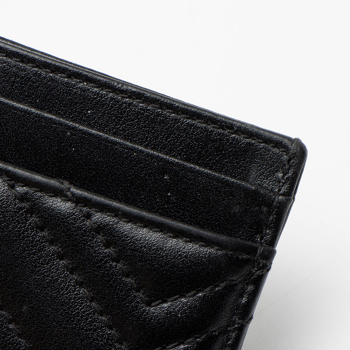 Gucci Matelasse Leather GG Marmont Card Case