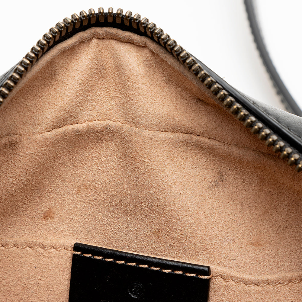 Gucci Matelasse Leather GG Marmont Mini Bag (SHF-21623)