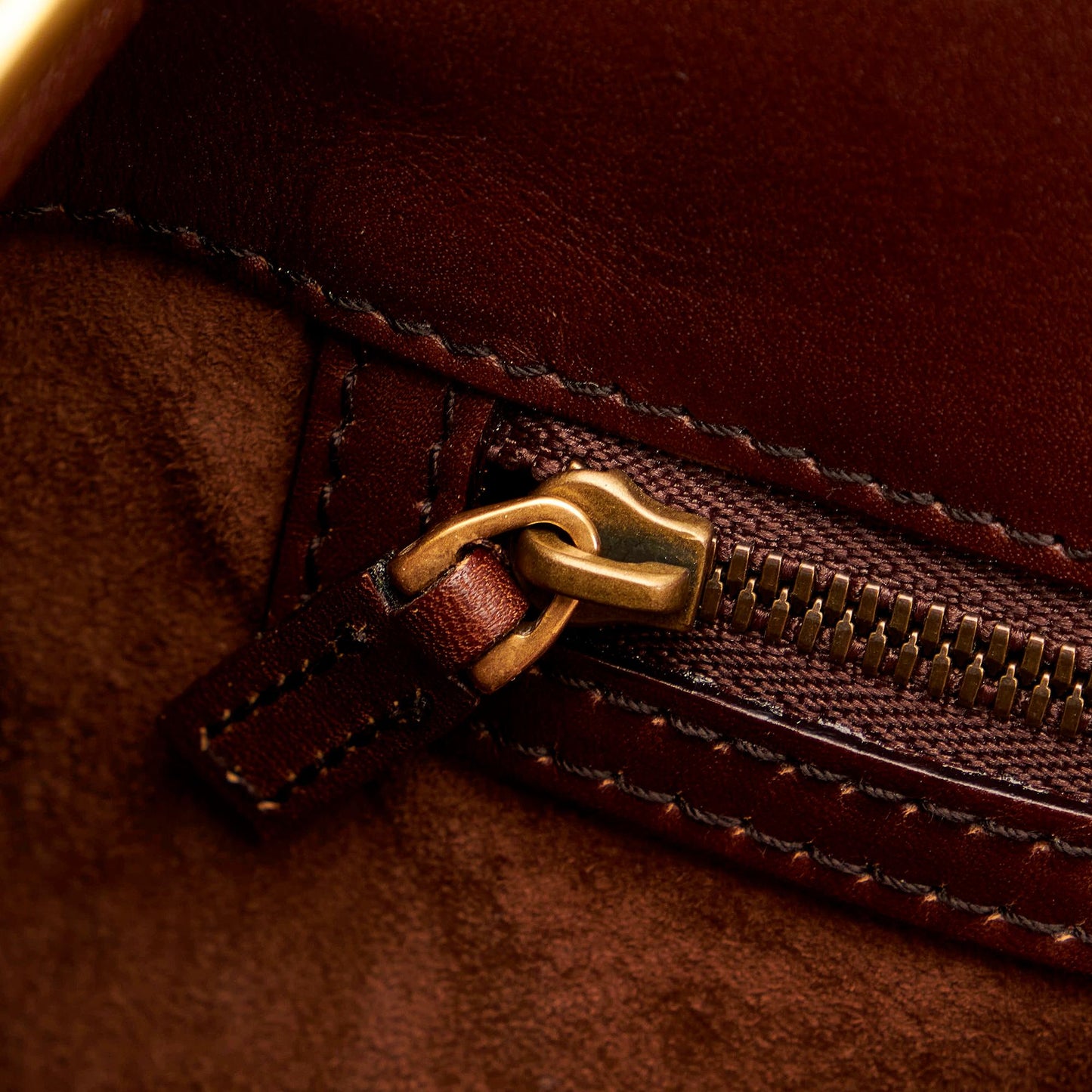 Gucci Reins Leather Shoulder Bag (SHG-29067)