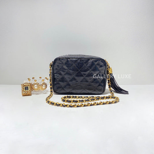 No.2076-Chanel Vintage Lizard Camera Bag
