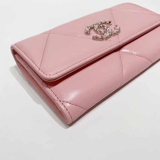 No.4229-Chanel 19 Medium Flap Wallet (Unused / 未使用品)