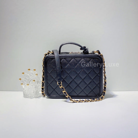 No.2635-Chanel Caviar Medium CC Filigree Vanity Case