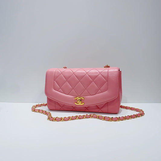 No.3299-Chanel Vintage Lambskin Diana Bag 22cm