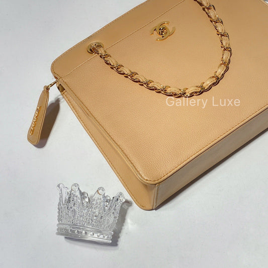 No.2453-Chanel Vintage Calfskin Handbag