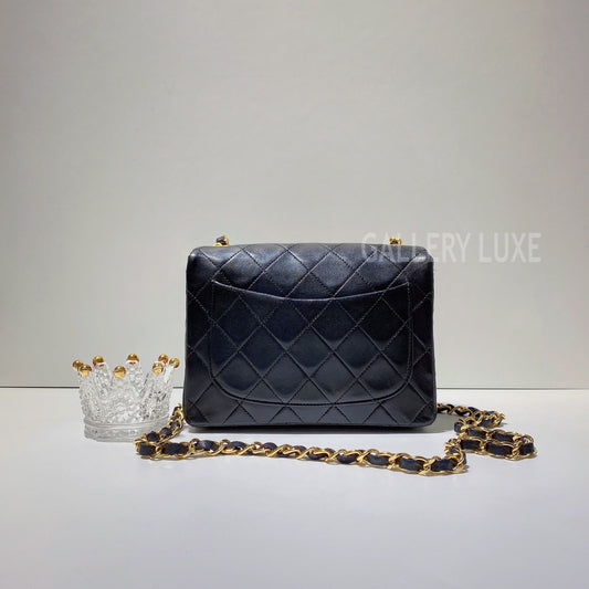No.3031-Chanel Vintage Lambskin Classic Flap Mini 17cm